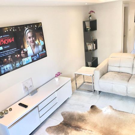 Millstream Mews Apartman Bakewell Kültér fotó